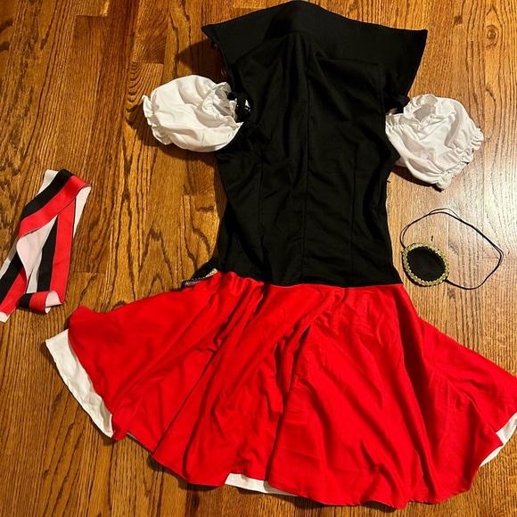 Women’s Admiral Halloween costume - Picture 4 of 5